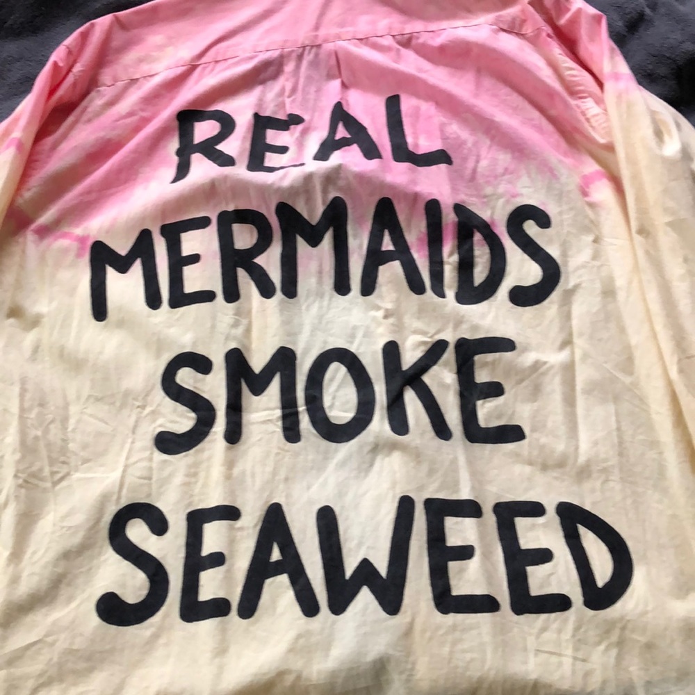 The die button down Real Mermaids Smoke Seaweed